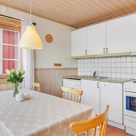 6 Person In Brekstad-by Traum Brekstad