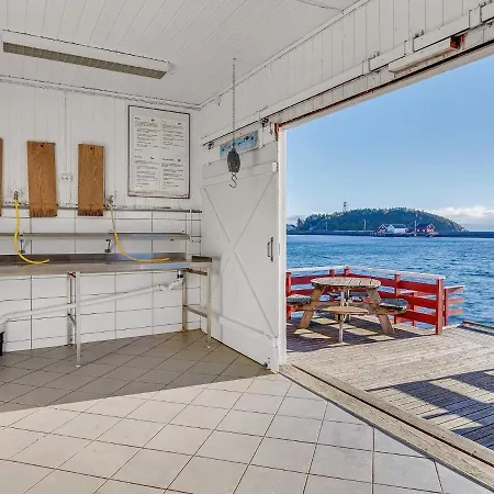 Holiday Home Brekstad *
